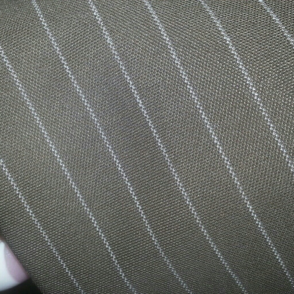 Dress pants - Picture 3 of 4